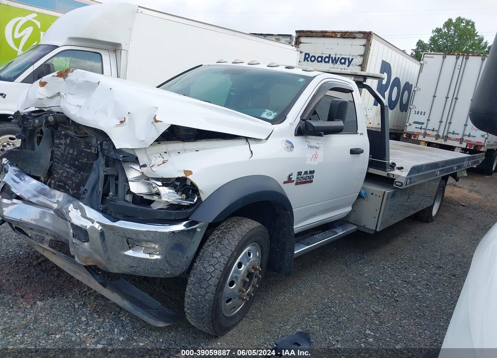 2017 RAM 5500 CHASSIS TRADESMAN/SLT VIN: 3C7WRNDL2HG625575