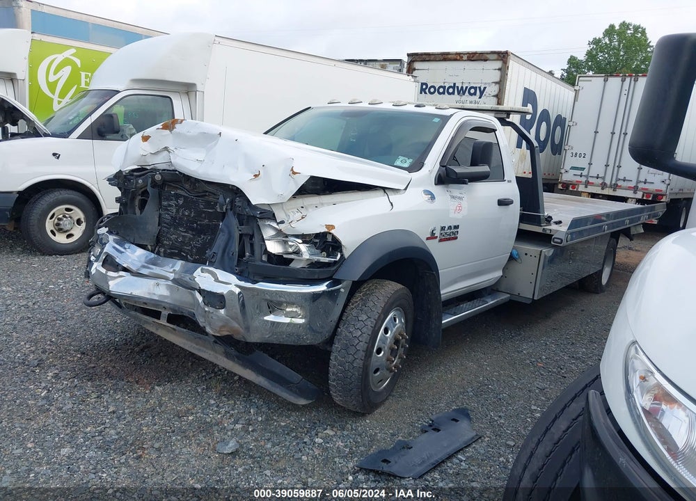 2017 RAM 5500 CHASSIS TRADESMAN/SLT VIN: 3C7WRNDL2HG625575