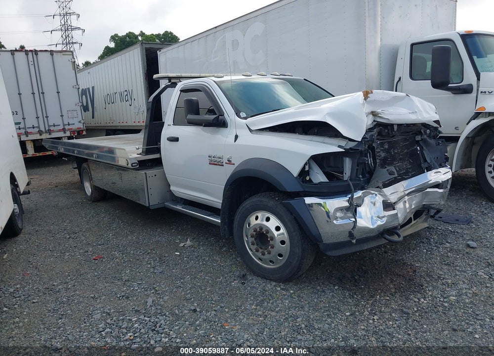 2017 RAM 5500 CHASSIS TRADESMAN/SLT VIN: 3C7WRNDL2HG625575