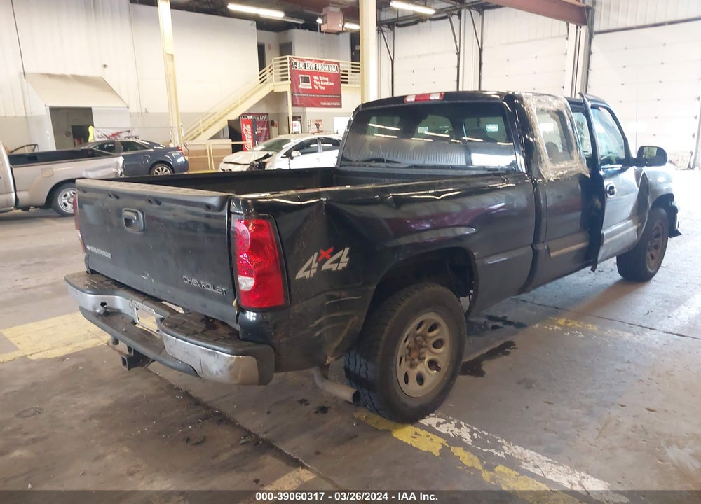 2005 CHEVROLET SILVERADO 1500 LS VIN: 2GCEK19V451291439