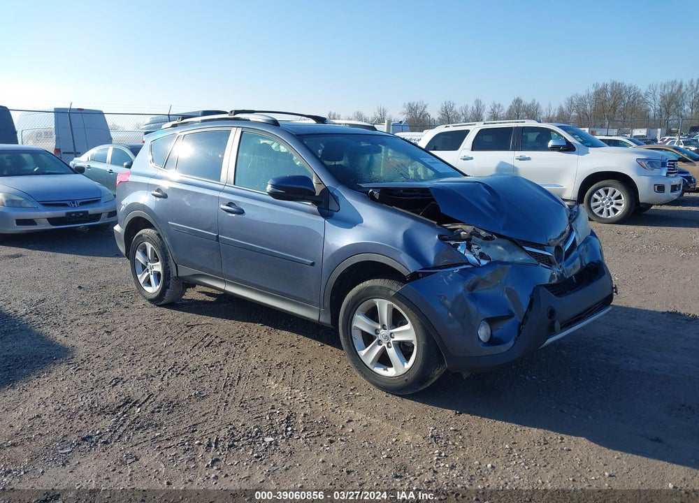 2013 TOYOTA RAV4 XLE VIN: JTMRFREV2DD007920