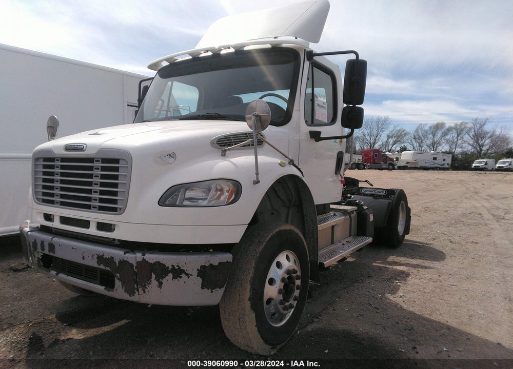 2018 FREIGHTLINER M2 106 VIN: 1FUBCYFE5JHJP5647