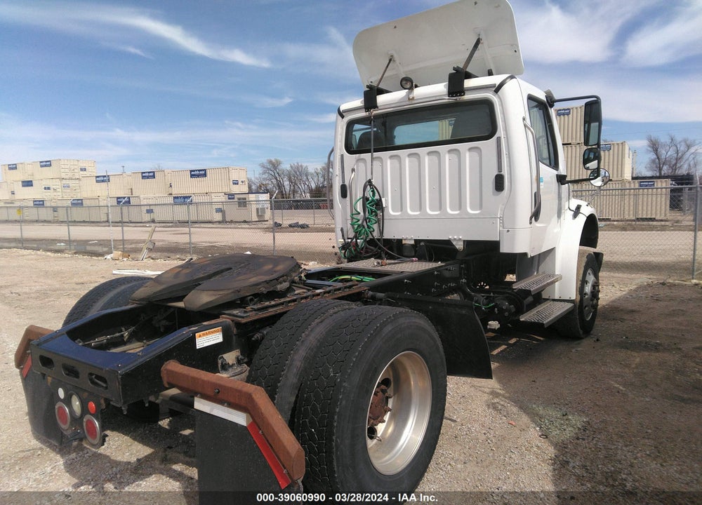 2018 FREIGHTLINER M2 106 VIN: 1FUBCYFE5JHJP5647