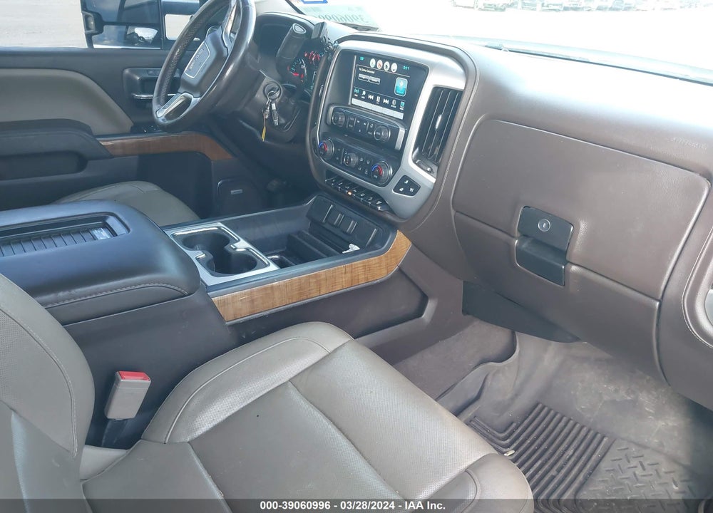 2019 GMC SIERRA 2500HD SLT VIN: 1GT12REY7KF281893