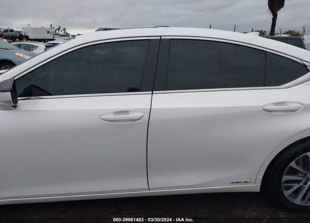 2022 LEXUS ES 300H VIN: 58ACA1C17NU024336