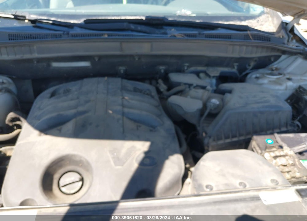 2010 HYUNDAI VERACRUZ GLS VIN: KM8NUDCC7AU128684