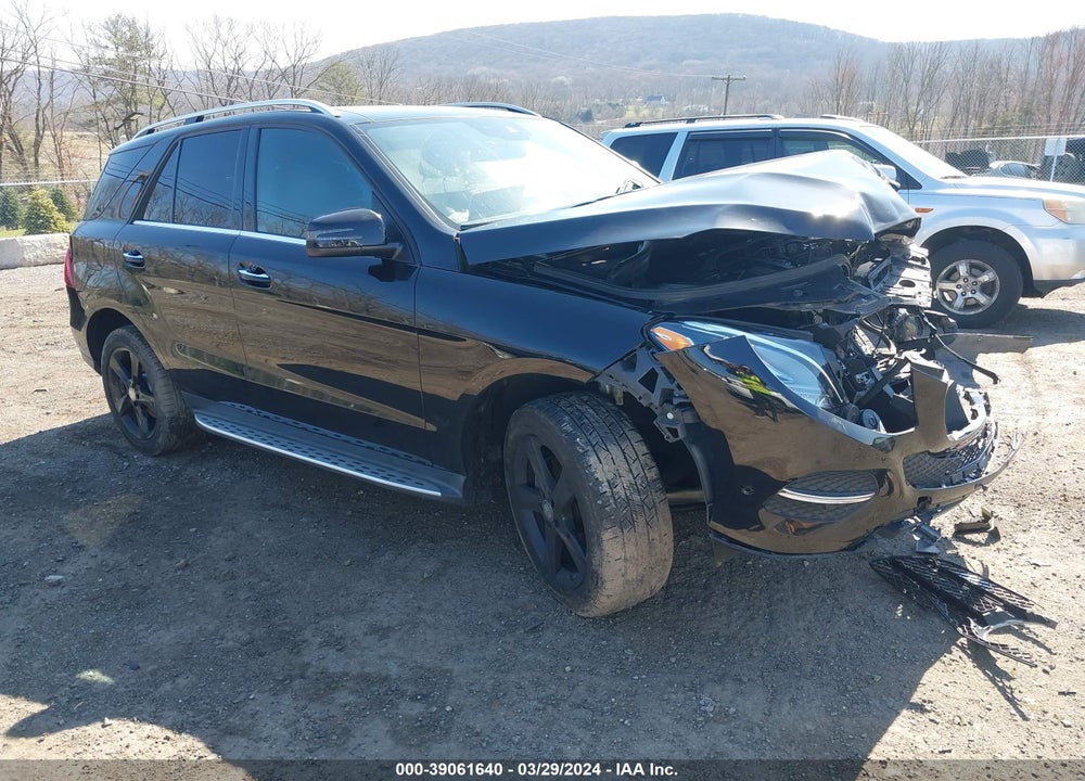 2016 MERCEDES-BENZ GLE 350 4MATIC VIN: 4JGDA5HB7GA792813