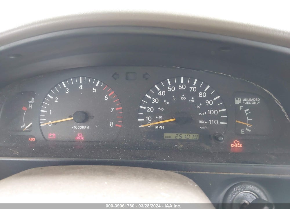 2000 TOYOTA TACOMA BASE V6 VIN: 4TAWN72N7YZ575518