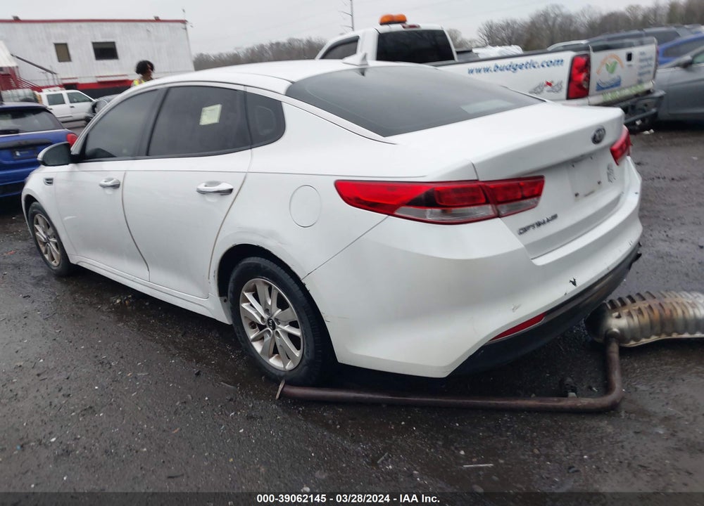 2016 KIA OPTIMA LX VIN: 5XXGT4L32GG036526