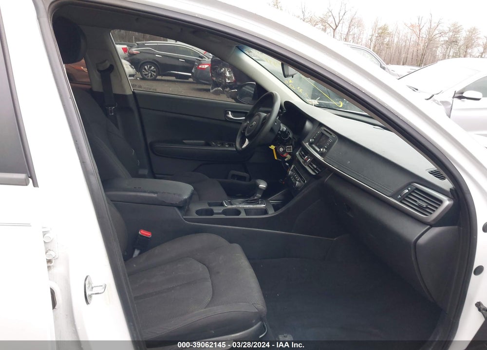 2016 KIA OPTIMA LX VIN: 5XXGT4L32GG036526