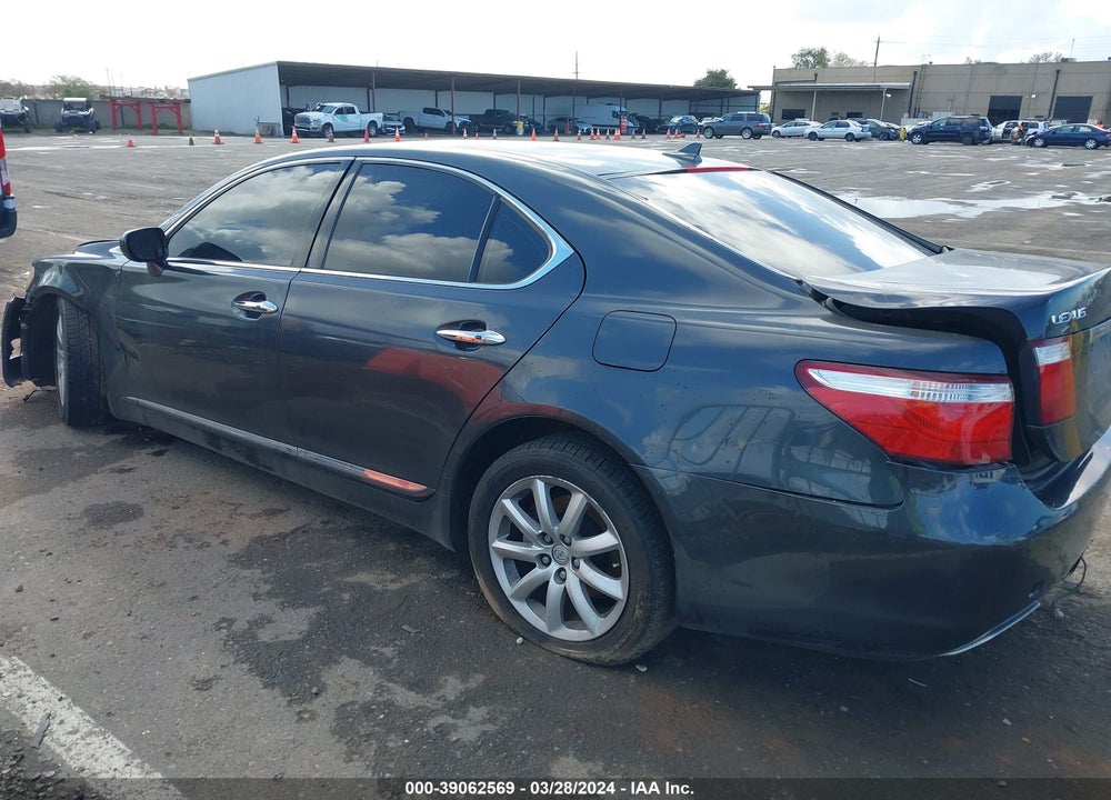 2007 LEXUS LS 460 VIN: JTHBL46F375051376