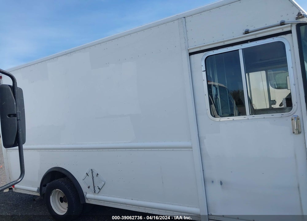 2007 FORD E-350 STRIPPED VIN: 1FCKE39L17DA93395