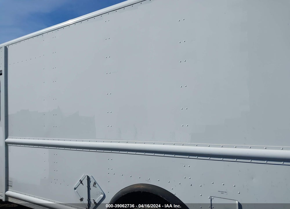 2007 FORD E-350 STRIPPED VIN: 1FCKE39L17DA93395