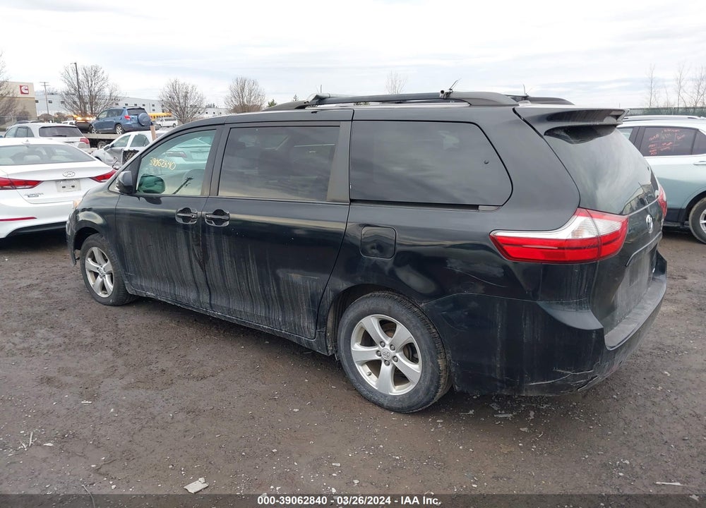 2015 TOYOTA SIENNA LE 8 PASSENGER VIN: 5TDKK3DC8FS568964