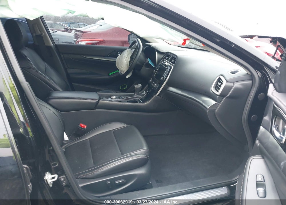 2020 NISSAN MAXIMA SV XTRONIC CVT VIN: 1N4AA6CV9LC377883