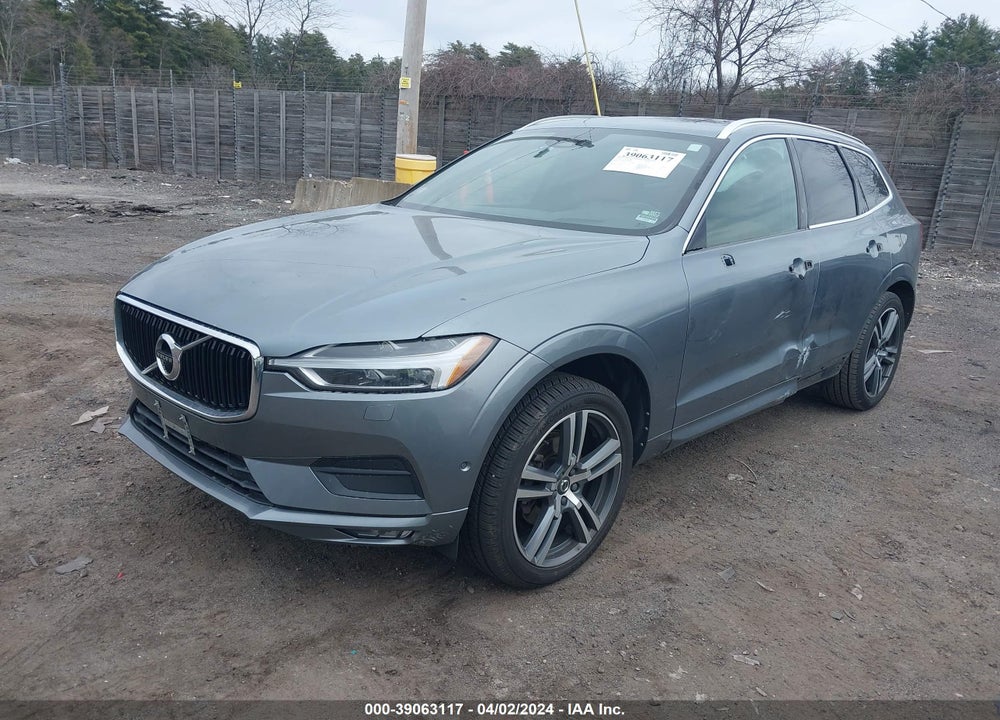 2018 VOLVO XC60 T5 MOMENTUM VIN: YV4102RK6J1080871
