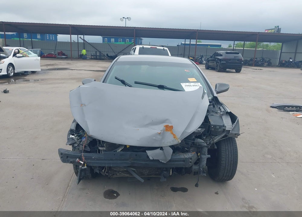 2012 HYUNDAI ELANTRA GLS VIN: 5NPDH4AE4CH090420