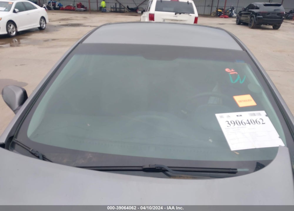 2012 HYUNDAI ELANTRA GLS VIN: 5NPDH4AE4CH090420