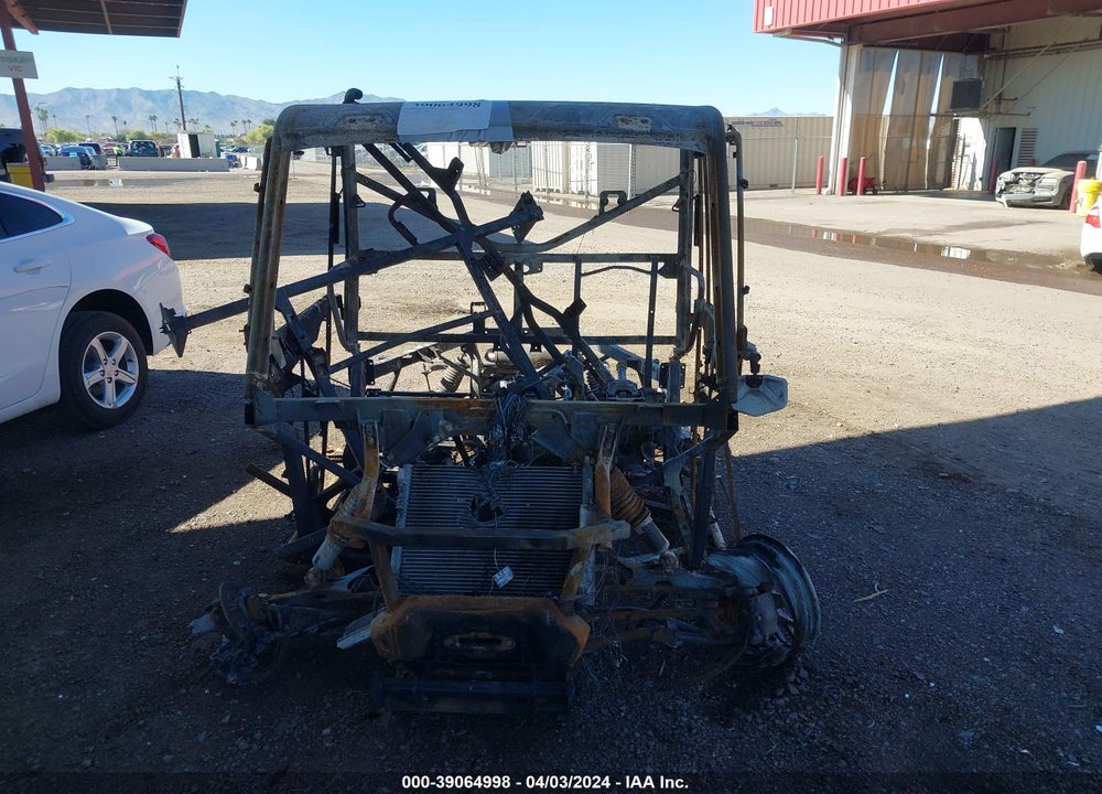 2022 CAN-AM DEFENDER LIMITED CAB HD10 VIN: 3JBUVAX40NK002304