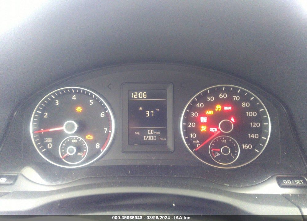2010 VOLKSWAGEN JETTA LIMITED EDITION VIN: 3VWRX7AJ3AM127176