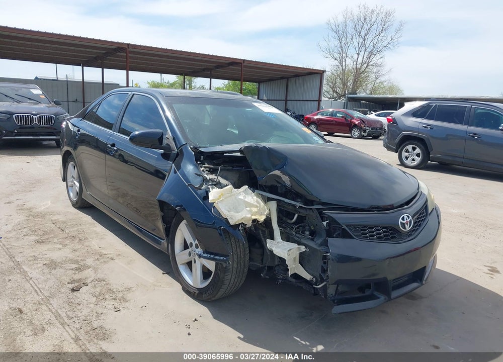 2013 TOYOTA CAMRY SE VIN: 4T1BF1FK6DU712884