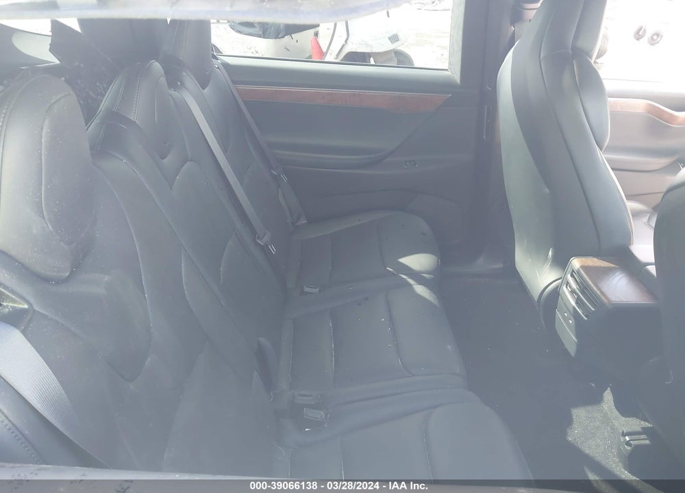 2020 TESLA MODEL X LONG RANGE DUAL MOTOR ALL-WHEEL DRIVE/LONG RANGE PLUS DUAL MOTOR ALL-WHEEL DRIVE VIN: 5YJXCDE20LF220963