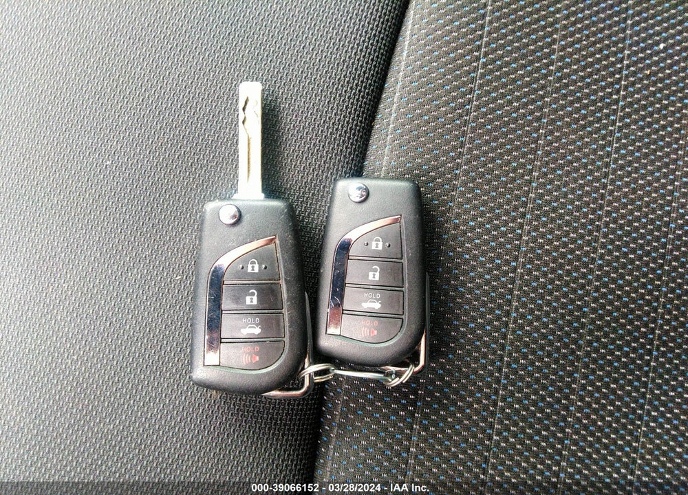 2021 TOYOTA COROLLA SE VIN: JTDS4MCE2MJ067372