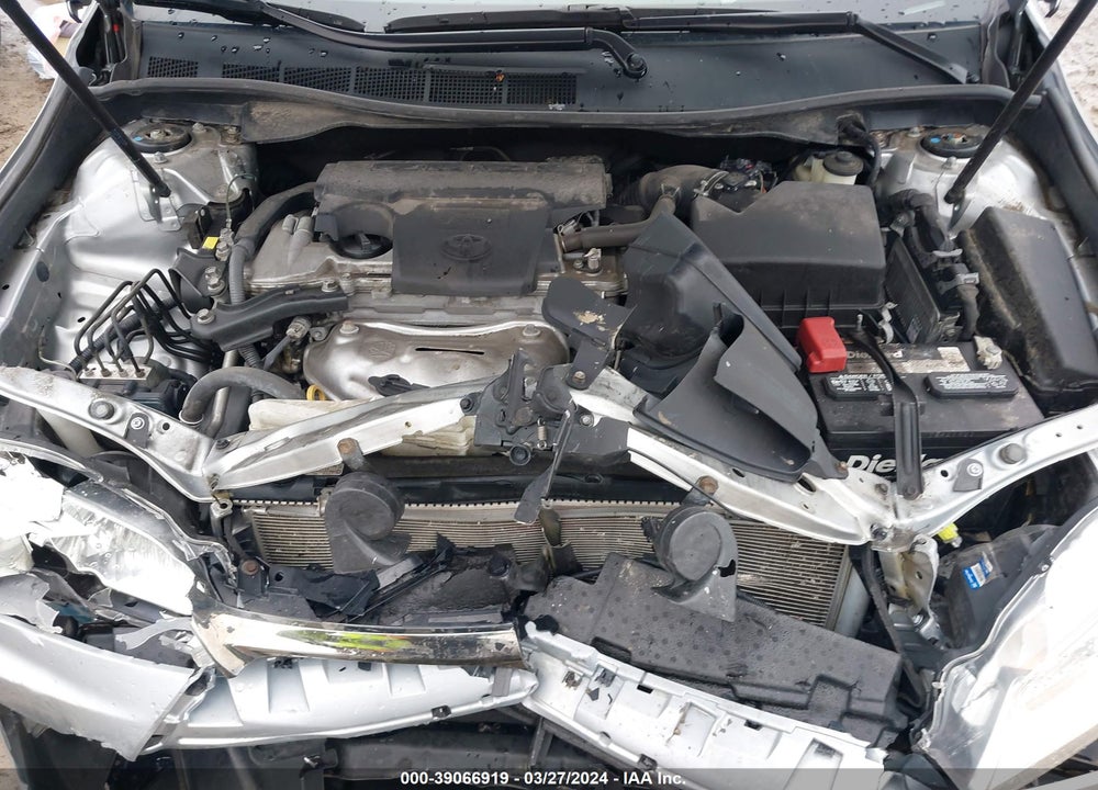 2015 TOYOTA CAMRY SE VIN: 4T1BF1FK9FU926528