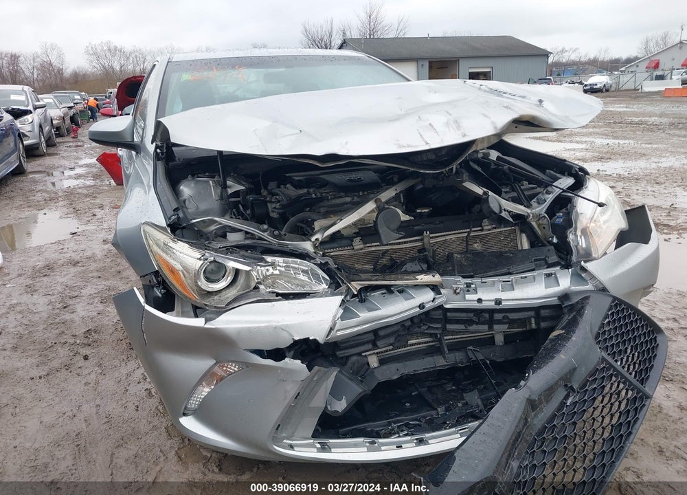 2015 TOYOTA CAMRY SE VIN: 4T1BF1FK9FU926528