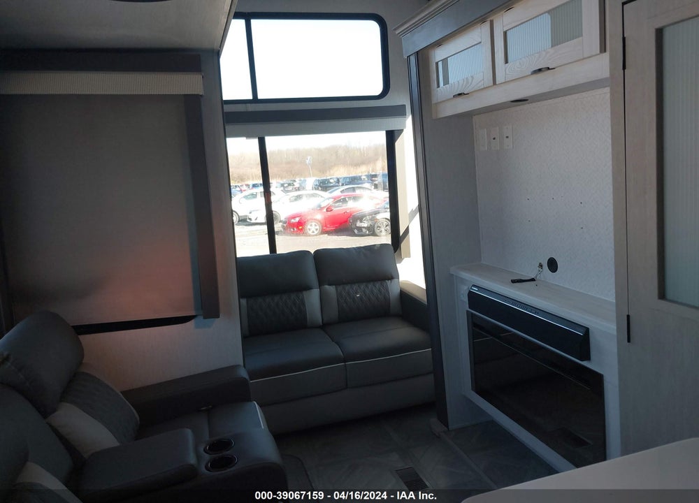2024 FOREST RIVER OTHER VIN: 4X4TSM826RM032035