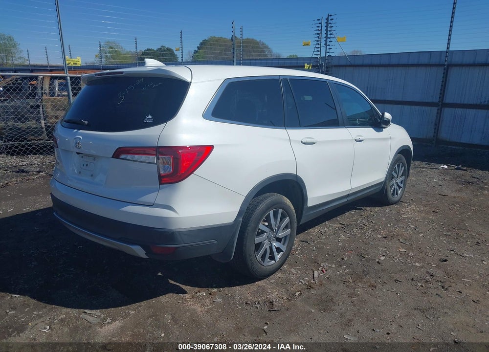 2021 HONDA PILOT 2WD EX VIN: 5FNYF5H33MB013684