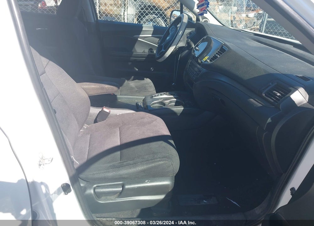 2021 HONDA PILOT 2WD EX VIN: 5FNYF5H33MB013684