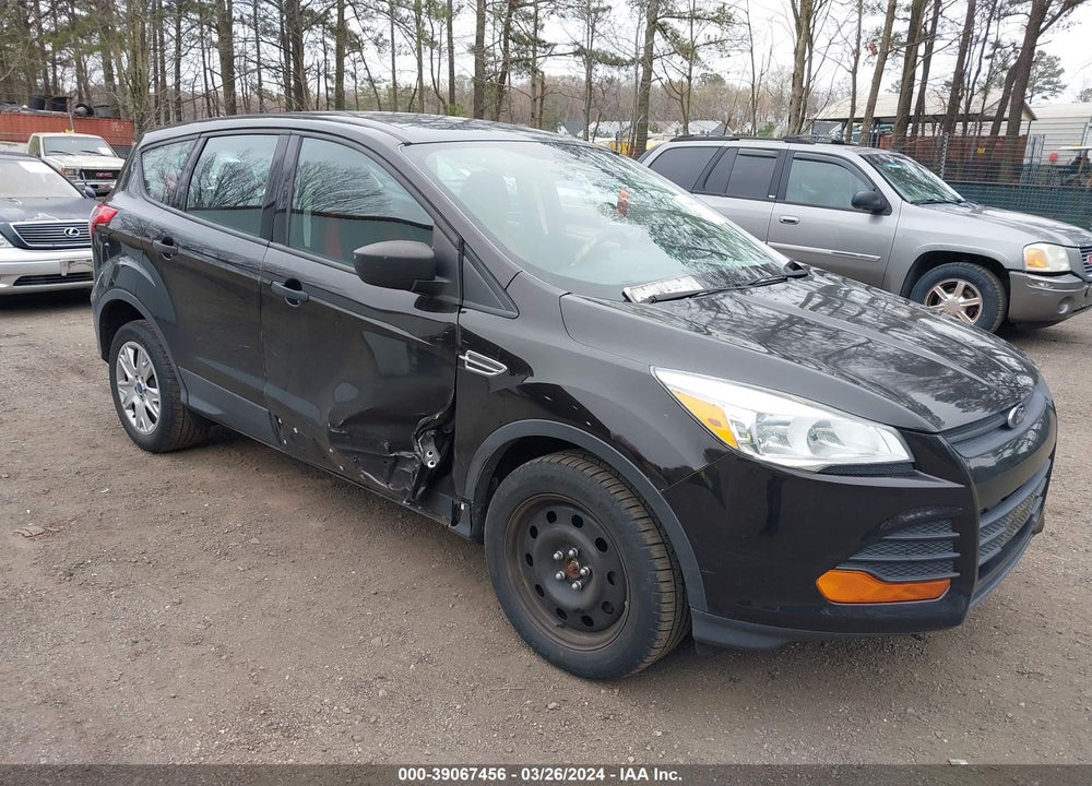 2013 FORD ESCAPE S VIN: 1FMCU0F79DUB68106