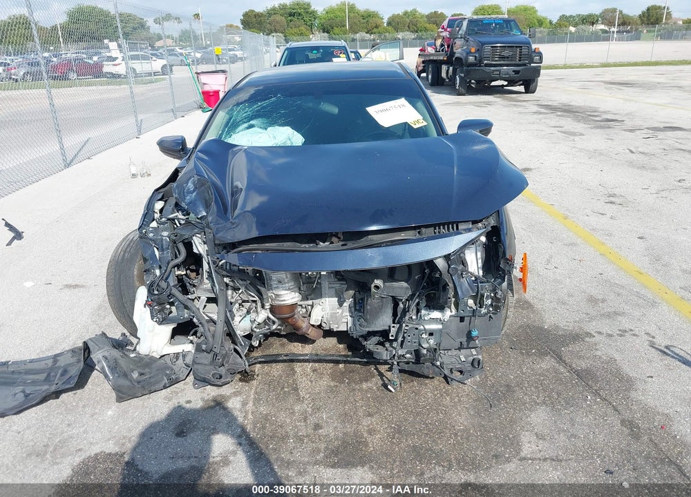 2018 HONDA CIVIC LX VIN: 2HGFC2F50JH600449