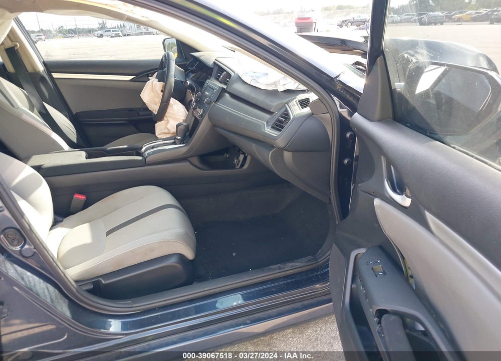 2018 HONDA CIVIC LX VIN: 2HGFC2F50JH600449
