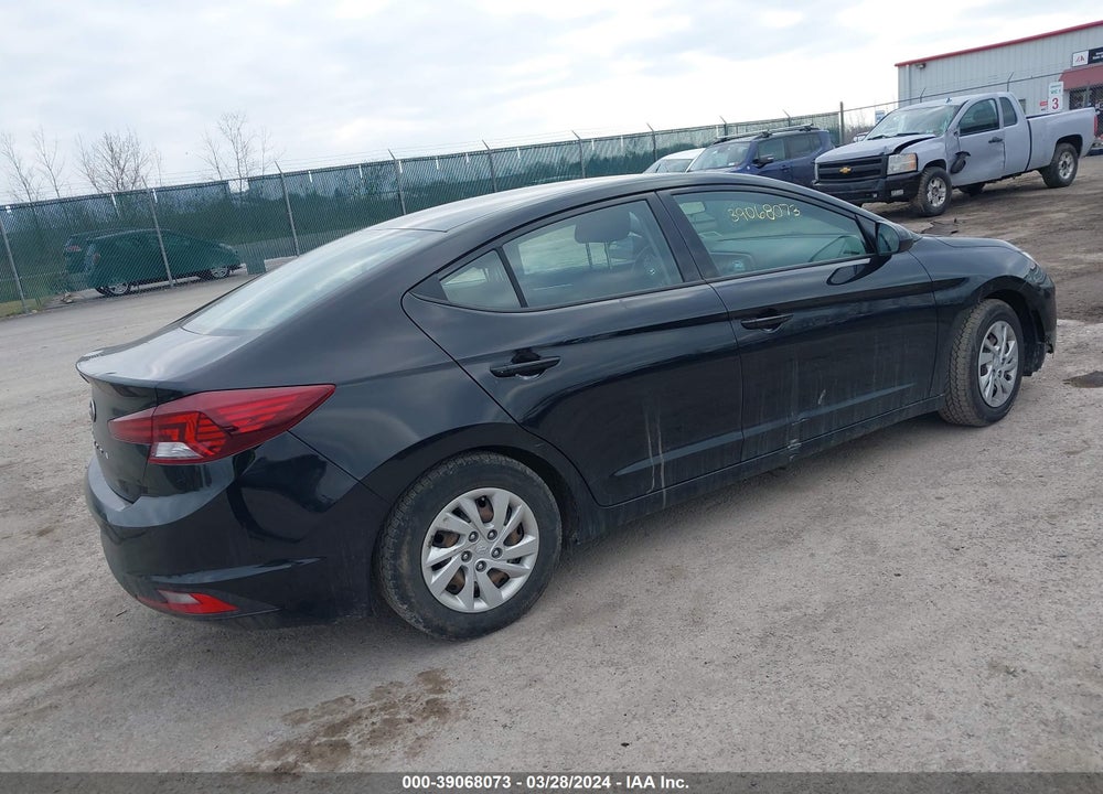 2019 HYUNDAI ELANTRA SE VIN: 5NPD74LF7KH431493