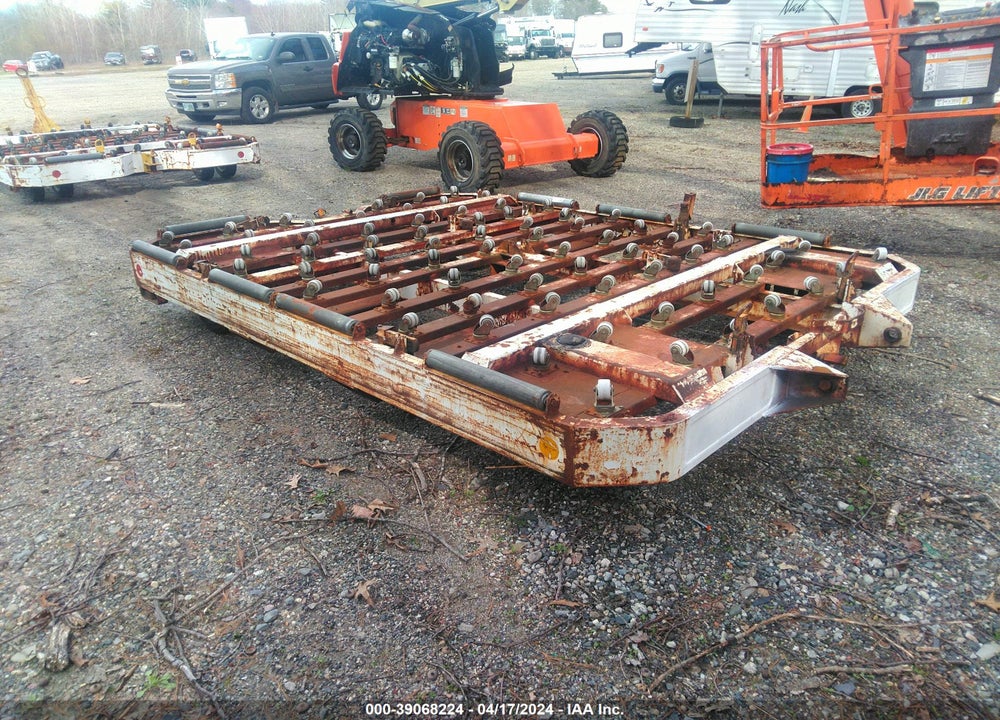 1994 EQUPMENT GSE1215 VIN: 00000000000100174