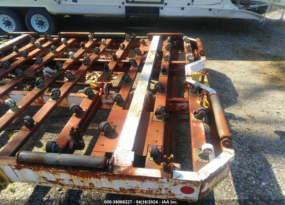 1994 EQUIPMENT GSE1215 VIN: 00000000000100175