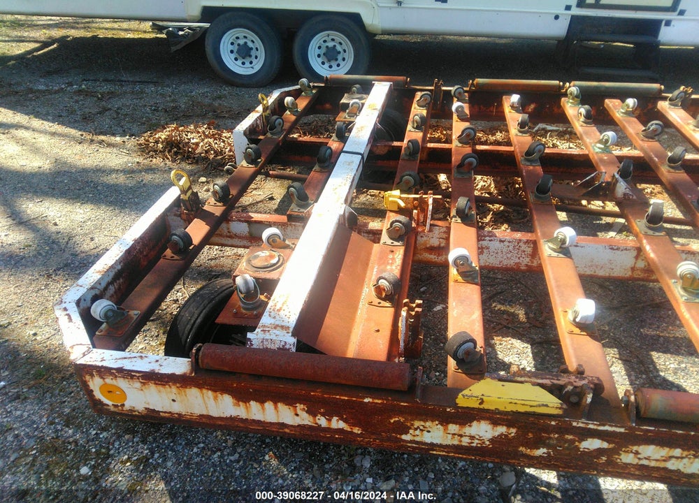 1994 EQUIPMENT GSE1215 VIN: 00000000000100175