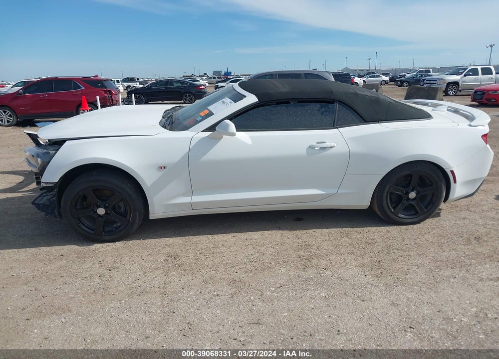 2018 CHEVROLET CAMARO 2LT VIN: 1G1FD3DS5J0107387