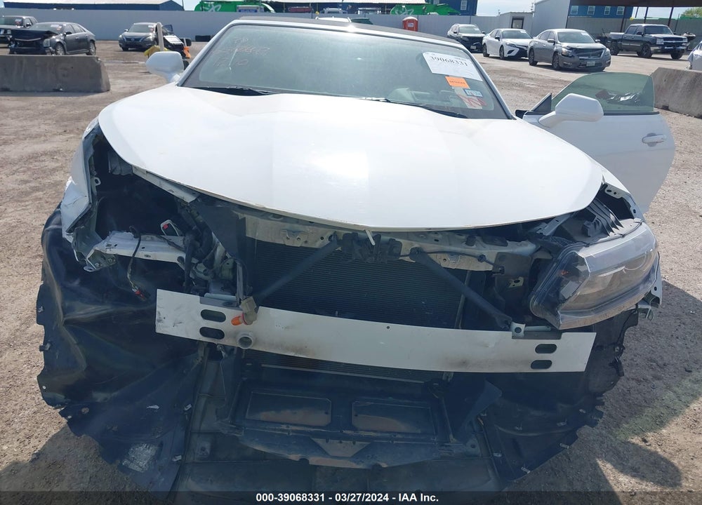 2018 CHEVROLET CAMARO 2LT VIN: 1G1FD3DS5J0107387