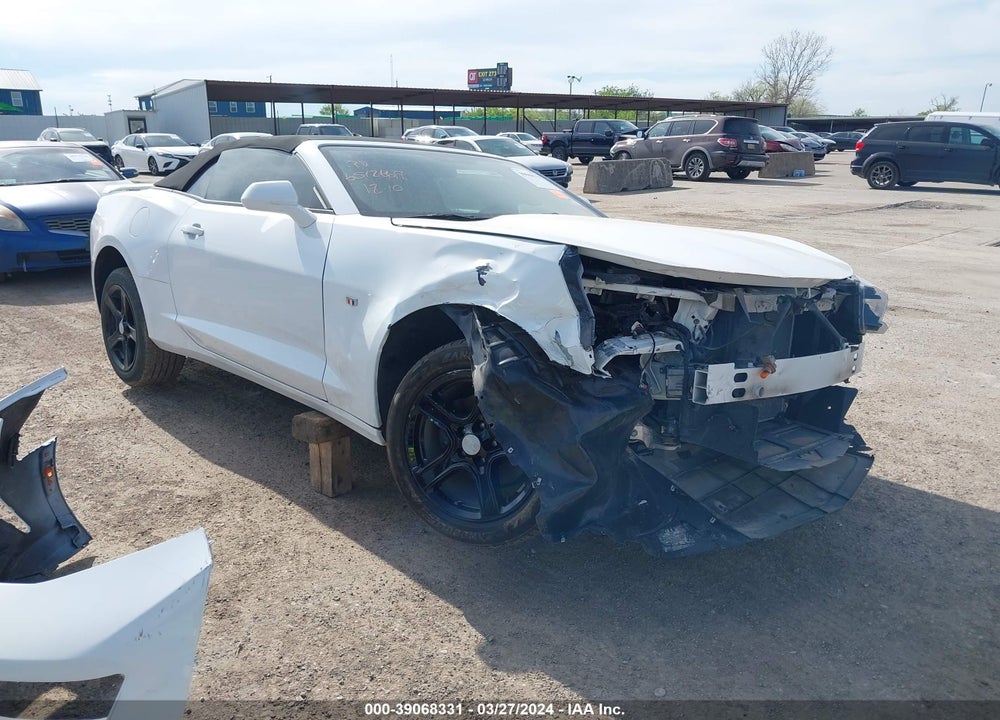 2018 CHEVROLET CAMARO 2LT VIN: 1G1FD3DS5J0107387
