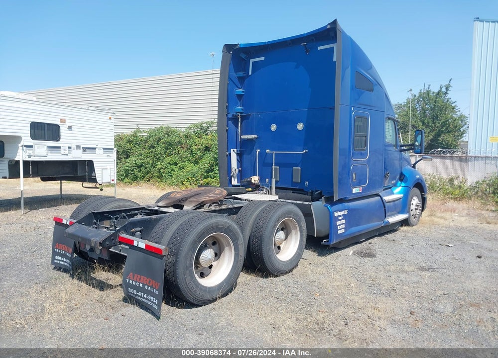 2018 KENWORTH T680 VIN: 1XKYDP9X0JJ207651