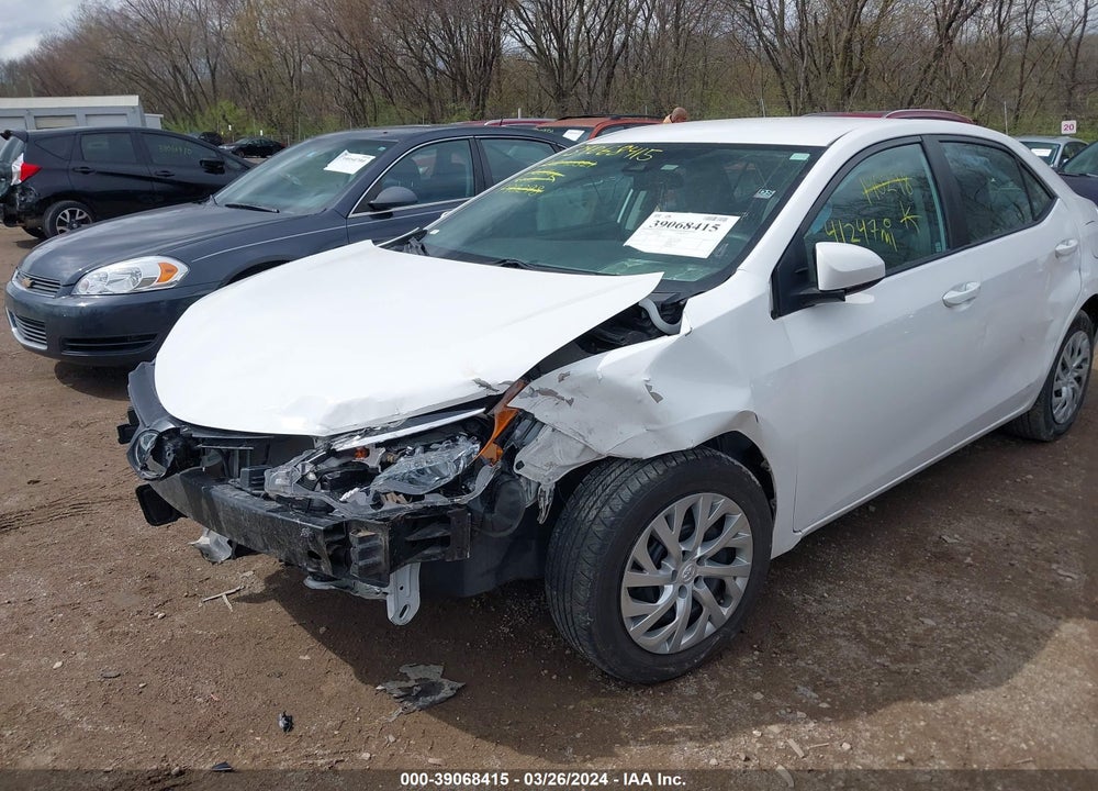 2019 TOYOTA COROLLA LE VIN: 2T1BURHE8KC190298