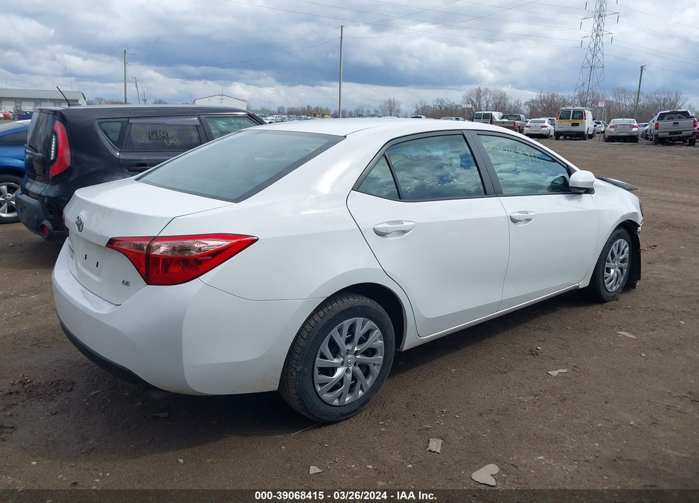 2019 TOYOTA COROLLA LE VIN: 2T1BURHE8KC190298
