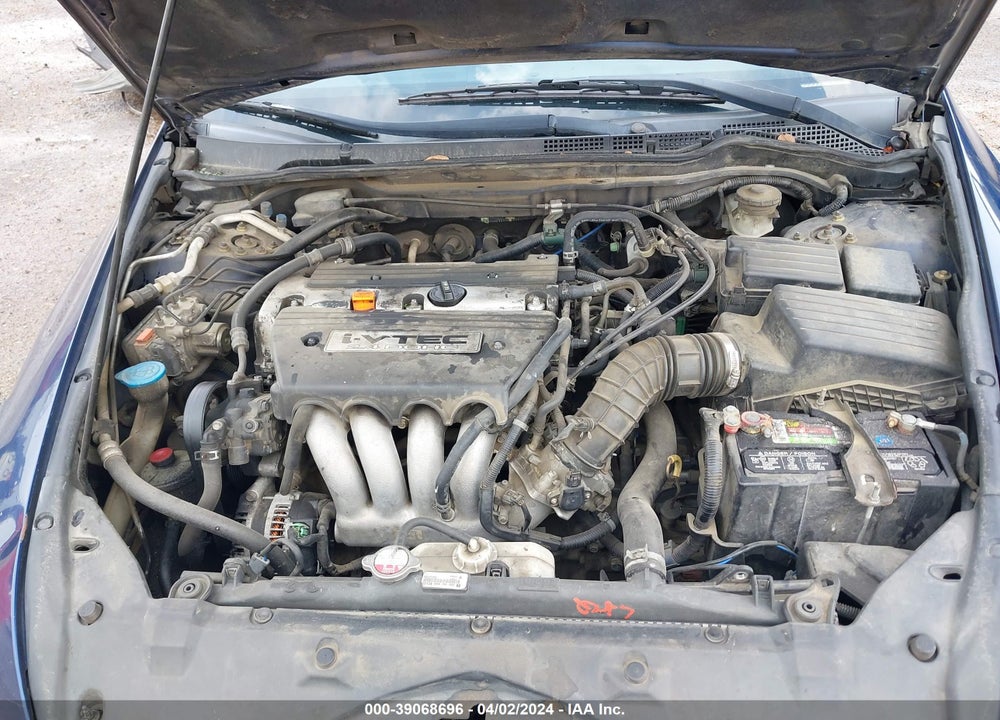 2004 HONDA ACCORD 2.4 EX VIN: 1HGCM56814A168713