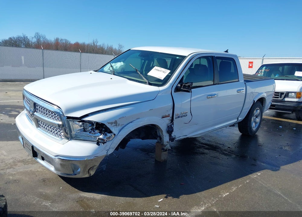 2015 RAM 1500 LAIE VIN: 1C6RR7NT1FS767174
