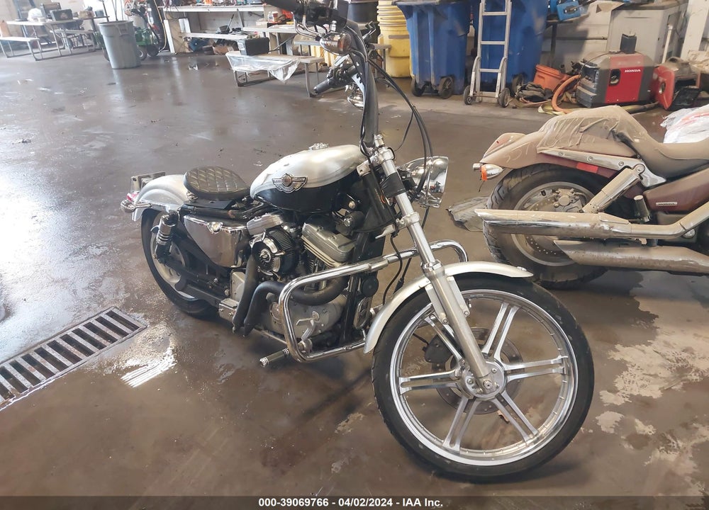 2003 HARLEY-DAVIDSON XL883 C ANNIVERSARY VIN: 1HD4CJM433K451474