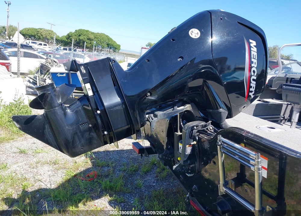 2021 CRESTLINER 1750 FISH VIN: CRCFF726J021