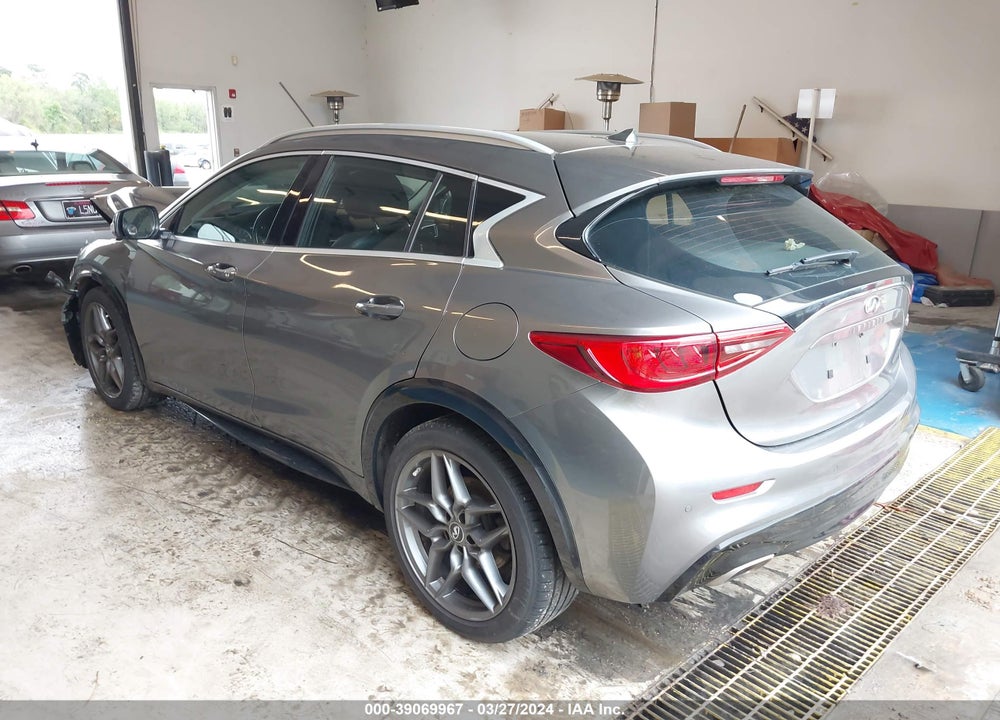 2017 INFINITI QX30 PREMIUM VIN: SJKCH5CP4HA030651